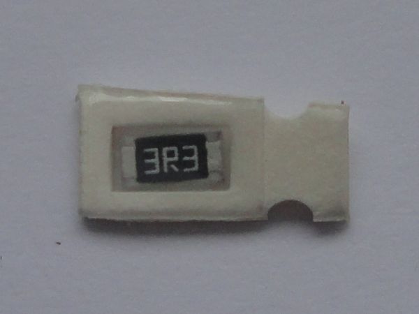 RESISTOR SMD - 3R3 = 3,3R = 3,3 OHM [1206]