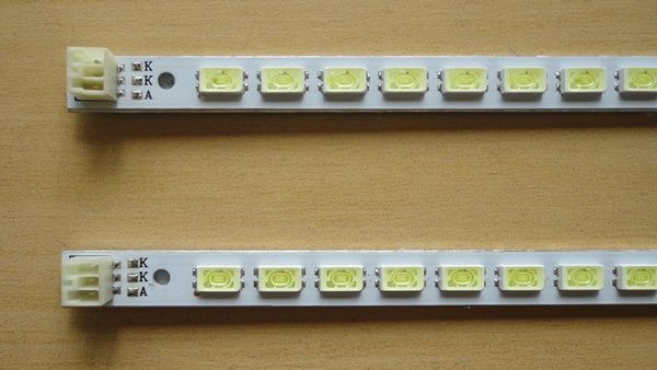 Par de Barras de LED's Semp Toshiba - LE4050(B)WDA